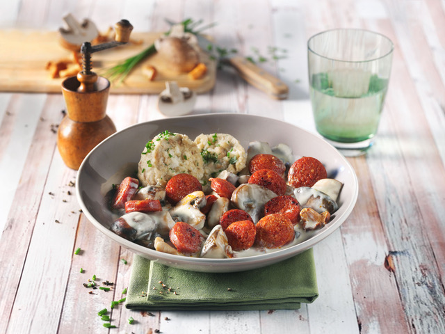 Waldpilze a la creme mit Chorizo