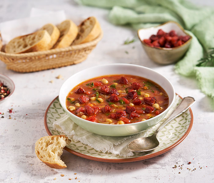 Zuppa picante mit Kichererbsen
