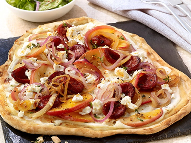 Suess pikanter Flammkuchen mit Chorizo